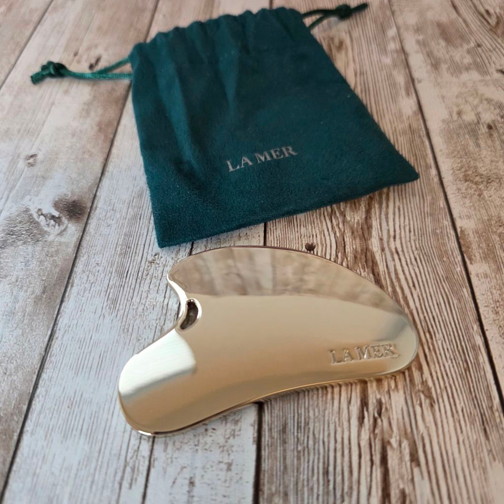 Women's LA MER Silver Gua Sha Skincare Tool NWOT